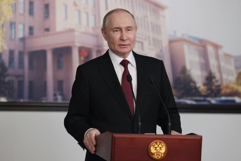 Reuters: Tổng thống Putin sẵn sàng đàm phán để ngừng bắn ở Ukraine- Ảnh 1. Tổng thống Nga Vladimir Putin - Ảnh: AFP