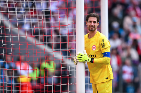 Thủ môn tuyển Đức Kevin Trapp mất chỗ ở Euro 2024 vì bạn gái đẹp- Ảnh 3. Kevin Trapp không được gọi vào tuyển Đức dự Euro 2024 - Ảnh: Getty