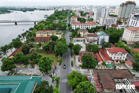 Vì sao hàng loạt trụ sở bị bỏ hoang trên ‘đất vàng’ ở Huế?- Ảnh 4. Loạt