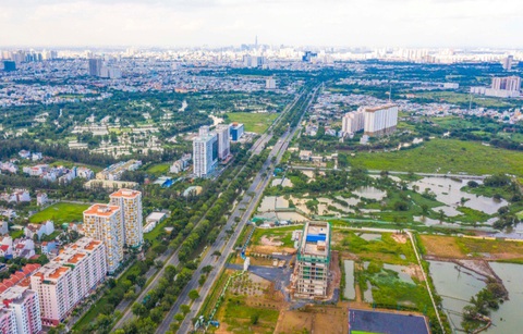Đất dân cư xây dựng mới ở TP.HCM nếu hợp quy hoạch, tiếp giáp đường sẽ được chuyển mục đích- Ảnh 1. Người dân có đất, nhất là ở các huyện tại TP.HCM, rất trông chờ TP có hướng dẫn gỡ vướng chuyển mục đích, tách thửa - Ảnh: QUANG ĐỊNH