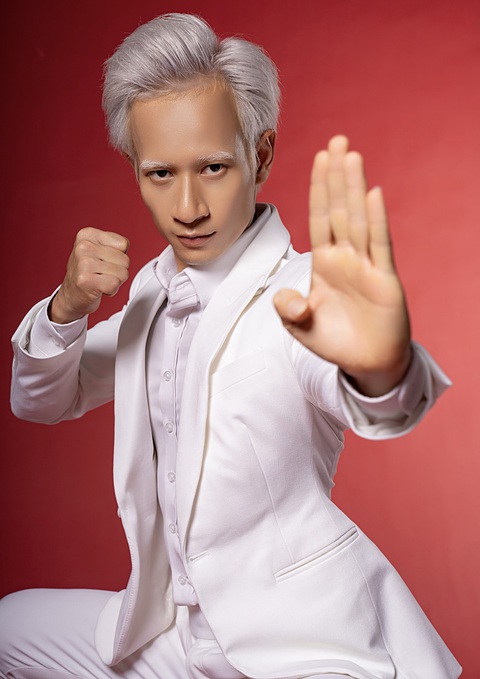 Ước mơ võ thuật tự vệ của Ben Eagle, người sở hữu kênh YouTube có 22 triệu lượt đăng ký- Ảnh 2. Nghệ sĩ võ thuật Ben Eagle