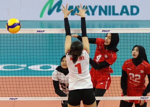Bóng chuyền nữ Việt Nam đánh bại Indonesia, toàn thắng vòng bảng AVC Challenge Cup- Ảnh 2. Indonesia vùng lên đầy mạnh mẽ ở ván 3 - Ảnh: AVC
