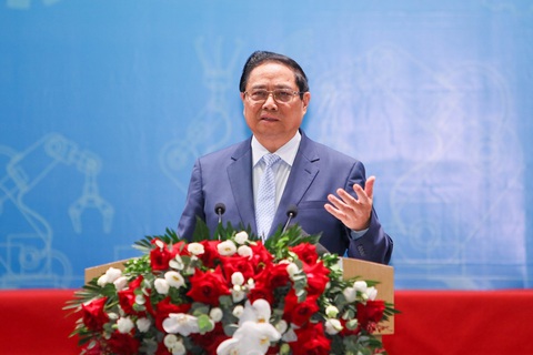 Thủ tướng Phạm Minh Chính nói về năng suất lao động - Ảnh: DANH KHANG Thủ tướng Phạm Minh Chính nói về năng suất lao động - Ảnh: DANH KHANG