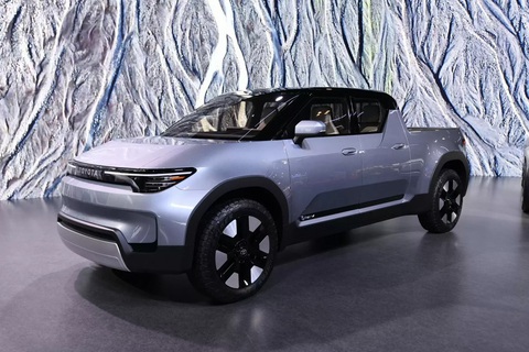 Toyota muốn hoàn chỉnh dự án bán tải lạ, thiết kế siêu hiện đại- Ảnh 1. Toyota EPU Concept được đánh giá cực cao tại triển lãm Tokyo 2023, dù khi đó thương hiệu Nhật mang xe tới mà