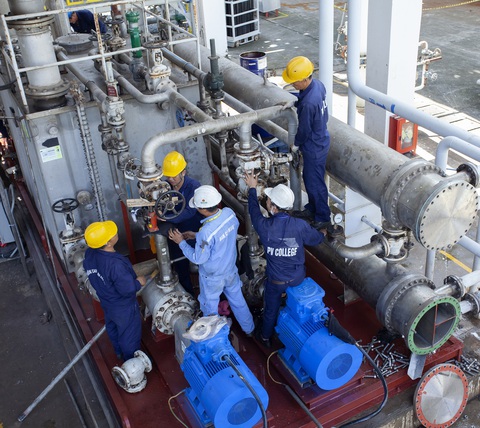 PVCFC và WUHUAN hợp tác mở rộng tiềm năng phát triển- Ảnh 3. Công tác bảo dưỡng tổng thể tại nhà máy Đạm Cà Mau