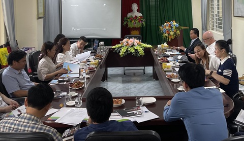 Thanh Hóa sẽ quảng bá du lịch trên Đài BBC- Ảnh 1. Toàn cảnh buổi làm việc giữa Sở Văn hóa - Thể thao và Du lịch Thanh Hóa với đại diện Tập đoàn BBC ngày 27-5 - Ảnh: CTV