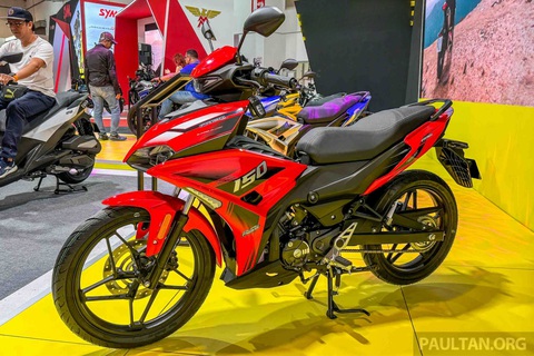 Xe máy Trung Quốc 'nhái' Yamaha Exciter, động cơ 'mượn' Honda- Ảnh 2. Xe máy Trung Quốc 'nhái' Yamaha Exciter, động cơ 'mượn' Honda- Ảnh 2.