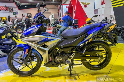 Xe máy Trung Quốc 'nhái' Yamaha Exciter, động cơ 'mượn' Honda- Ảnh 3. Xe máy Trung Quốc 'nhái' Yamaha Exciter, động cơ 'mượn' Honda- Ảnh 3.