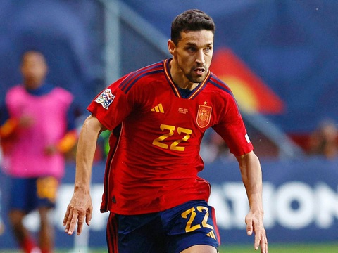 Tây Ban Nha gọi 2 cầu thủ đáng tuổi cha - con dự Euro 2024- Ảnh 1. Navas lên tuyển Tây Ban Nha dự Euro 2024 ở tuổi 38 - Ảnh: REUTERS
