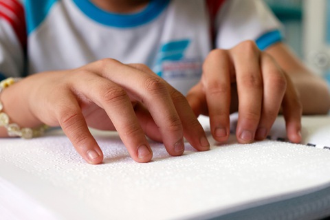 Viêm màng não do Hib có thể để lại di chứng mù cho trẻ. Ảnh minh họa: Shutterstock Viêm màng não do Hib có thể để lại di chứng mù cho trẻ - Ảnh minh họa: Shutterstock