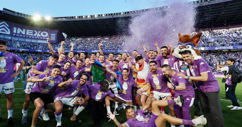 Real Valladolid trở lại La Liga, hầu bao Ronaldo ‘béo’ phình to- Ảnh 1. Real Valladolid của Ronaldo 'béo' chính thức thăng hạng La Liga