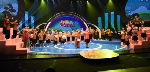Chương trình Hoa vui ca lên sóng VTV3 từ ngày 1-6. - Ảnh: VTV Chương trình Hoa vui ca lên sóng VTV3 từ ngày 1-6 - Ảnh: VTV
