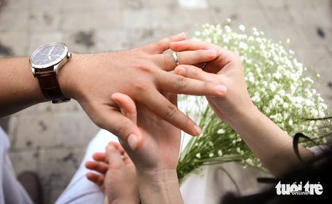 Tình yêu chân thành không vụ lợi khi cả hai đều nghĩ về nhau - Ảnh: QUANG ĐỊNH Tình yêu chân thành không vụ lợi khi cả hai đều nghĩ về nhau - Ảnh: PHƯƠNG QUYÊN