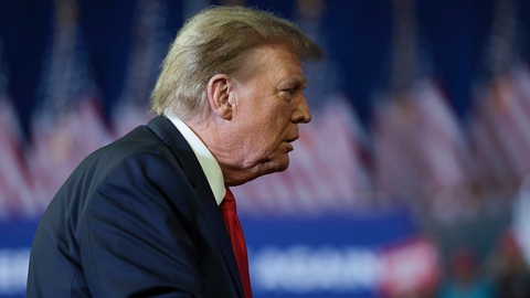 Ông Trump trong sự kiện vận động tranh cử ở bang South Carolina hồi tháng 2 - Ảnh: AXIOS Ông Trump trong sự kiện vận động tranh cử ở bang South Carolina hồi tháng 2 - Ảnh: AXIOS
