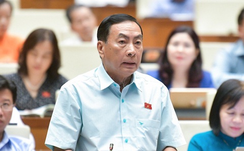 Đại biểu đề nghị cho cán bộ sai phạm tự khai báo, nộp tiền chiếm đoạt để được 'khép lại'- Ảnh 1. Đại biểu Phạm Văn Hòa - Ảnh: GIA HÂN