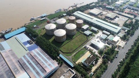 Con trai đại gia xăng dầu miền Tây thao túng giá cổ phiếu PSH- Ảnh 1. NSH Petro là một doanh nghiệp xăng dầu lớn ở miền Tây - Ảnh: NSH