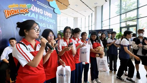 19h hôm nay 3-5: Trường đại học UMT lên sóng Khám phá trường học- Ảnh 5. Học sinh hào hứng tham quan Trường đại học UMT