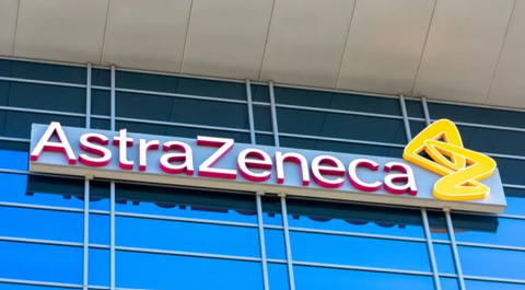 AstraZeneca thừa nhận vắc xin COVID-19 của hãng gây cục máu đông- Ảnh 1. Tổng cộng có 51 đơn kiện liên quan đến tác dụng phụ của vắc xin COVID-19 của AstraZeneca đã được nộp lên tòa án Anh - Ảnh: SHUTTERSTOCK
