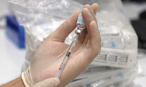 Vắc xin có thể được tiêm trước hoặc sau khi một người tiếp xúc với mpox, nhưng nên tiêm trước khi tiếp xúc để có được sự bảo vệ tốt nhất. (ABC News) Vắc xin có thể được tiêm trước hoặc sau khi một người tiếp xúc với mpox, nhưng nên tiêm trước khi tiếp xúc để có được sự bảo vệ tốt nhất - Ảnh: ABC News