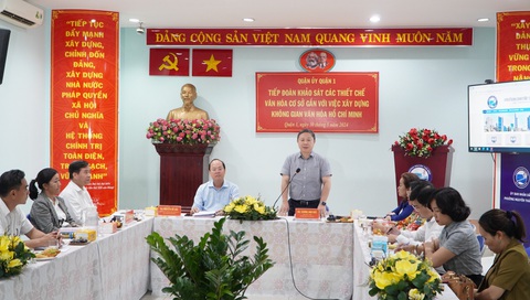 Xây dựng không gian văn hóa Hồ Chí Minh phải khơi gợi được truyền thống yêu nước- Ảnh 1. Toàn cảnh buổi khảo sát - Ảnh: CẨM NƯƠNG
