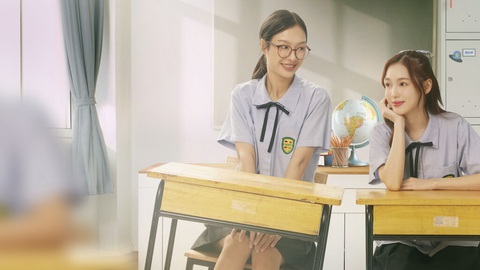 Mối tình của 2 nữ sinh trong 23,5 độ nghiêng: Như Trái đất nhìn về Mặt trời- Ảnh 4. Cảnh phim 23,5 độ nghiêng