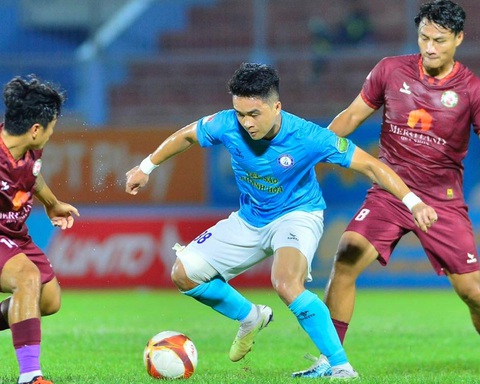 2 CLB Việt Nam bị FIFA cấm đăng ký cầu thủ- Ảnh 2. CLB Khánh Hòa bị FIFA cấm 3 kỳ đăng ký cầu thủ - Ảnh: CLBKH