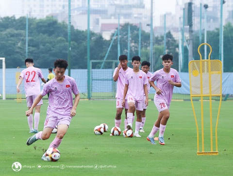 U16 Việt Nam đang tập luyện tại Trung tâm bóng đá trẻ Việt Nam - Ảnh: VFF U16 Việt Nam đang tập luyện tại Trung tâm bóng đá trẻ Việt Nam - Ảnh: VFF