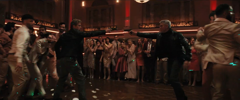 Brad Pitt và George Clooney tái hợp trong siêu phẩm hài - hành động- Ảnh 9. Brad Pitt và George Clooney tái hợp trong siêu phẩm hài - hành động- Ảnh 9.