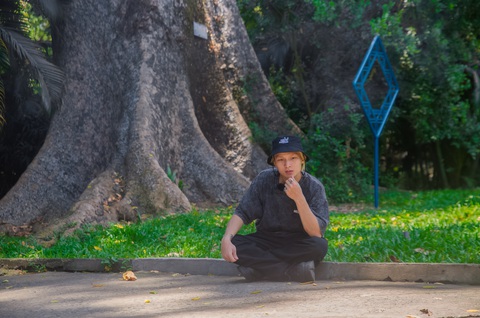 Datmaniac mang thiên hà về trước hiên nhà trong 'Sao đủ để bao phủ'- Ảnh 1. Rapper Datmaniac được mệnh danh là “ma tốc độ” của làng rapViệt - Ảnh: NVCC