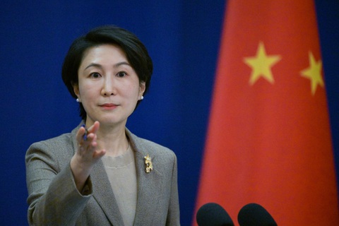 Trung Quốc xác nhận không tham gia hội nghị hòa bình Ukraine ở Thụy Sĩ- Ảnh 1. Phát ngôn viên Bộ Ngoại giao Trung Quốc Mao Ninh - Ảnh: AFP
