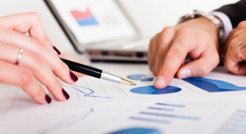 Planner là gì? Cẩm nang nghề nghiệp cho người mới bắt đầu- Ảnh 1. Planner cần có kỹ năng phân tích thông tin (Nguồn: Internet)