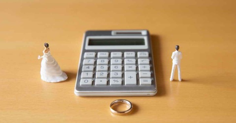 Ảnh: Laubacher Law Vợ chồng nên có thỏa thuận rõ ràng về tài chính - Ảnh minh họa: Laubacher Law