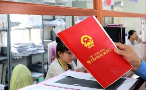 Từ 1-8, sổ đỏ sẽ không được cấp khi nào theo Luật Đất đai?- Ảnh 1. Từ 1-8, có 7 trường hợp không cấp sổ đỏ - Ảnh: Tư liệu