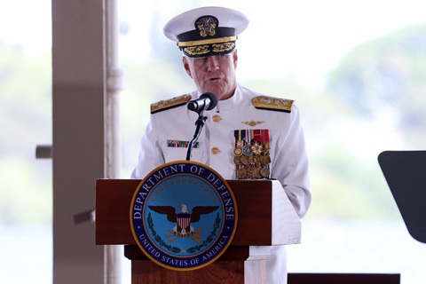 Tân chỉ huy USINDOPACOM Samuel Paparo của Mỹ - Ảnh: AFP Tân chỉ huy USINDOPACOM Samuel Paparo của Mỹ - Ảnh: AFP