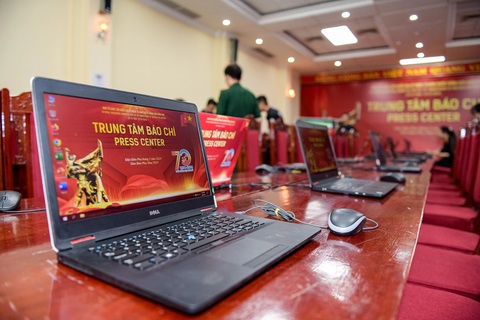 Trung tâm báo chí Lễ kỷ niệm 70 năm Chiến thắng Điện Biên Phủ - Ảnh: NAM TRẦN Trung tâm Báo chí Lễ kỷ niệm 70 năm Chiến thắng Điện Biên Phủ vừa được Ban Tuyên giáo Trung ương, Bộ Thông tin và Truyền thông và tỉnh Điện Biên khai trương - Ảnh: NAM TRẦN