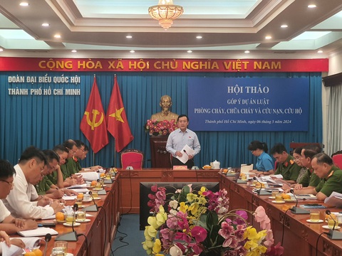 Kiến nghị đưa công trình có nguy cơ đổ sập vào phạm vi cứu nạn, cứu hộ- Ảnh 1. Toàn cảnh buổi góp ý dự thảo luật chiều 6-5 - Ảnh: CẨM NƯƠNG