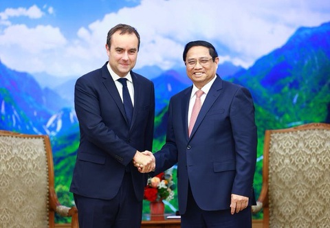 Thủ tướng Phạm Minh Chính tiếp Bộ trưởng Bộ Quân đội Pháp ngày 6-5 - Ảnh: VGP Thủ tướng Phạm Minh Chính tiếp Bộ trưởng Bộ Quân đội Pháp Sébastien Lecornu ngày 6-5 - Ảnh: VGP