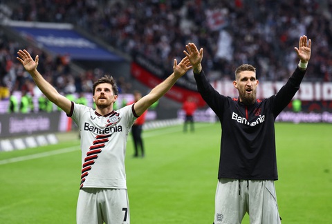 Tin thể thao sáng 6-5: Juventus lại gây thất vọng; Andrey Rublev vô địch Madrid Open- Ảnh 2. Bayer Leverkusen san bằng kỷ lục vốn đã tồn tại 59 năm của Benfica - Ảnh: REUTERS