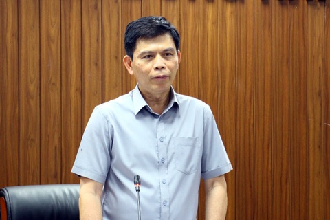 Dự án cao tốc Biên Hòa - Vũng Tàu: Đẩy nhanh tái định cư để người dân yên tâm giao đất- Ảnh 1. Thứ trưởng Bộ Giao thông vận tải Lê Anh Tuấn đề nghị Đồng Nai nhanh chóng giải phóng mặt bằng, xây khu tái định cư cho người dân vùng dự án cao tốc Biên Hòa - Vũng Tàu - Ảnh: A.B.