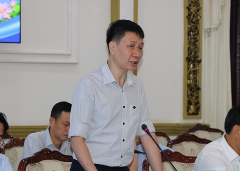 Phó giám đốc Sở Quy hoạch và Kiến trúc: 'TP.HCM có nơi sụt lún tới 81cm'- Ảnh 2. Ông Trương Trung Kiên - phó giám đốc Sở Quy hoạch và Kiến trúc TP.HCM - Ảnh: CẨM NƯƠNG