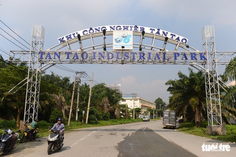 Nợ thuế cả trăm tỉ đồng, Tân Tạo, ThuDuc House... bị dừng làm thủ tục hải quan- Ảnh 1. Tân Tạo bị dừng làm thủ tục hải quan vì nợ quá hạn trên 136 tỉ đồng tiền thuế - Ảnh: QUANG ĐỊNH