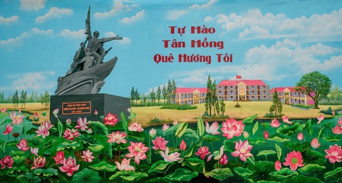 Hàng trăm tranh bích họa sen hưởng ứng Lễ hội sen Đồng Tháp- Ảnh 2. Tự hào Tân Hồng quê hương tôi - Trường THPT Nguyễn Văn Tiệp