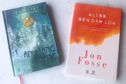 Jon Fosse và những điều không thể nói thành lời- Ảnh 5. Hai cuốn sách của Jon Fosse
