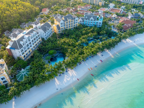 Ngắm nhìn 'viên ngọc quý' Bãi Kem- Ảnh 6. JW Marriott Phu Quoc Emerald Bay - tuyệt tác bên bãi Kem