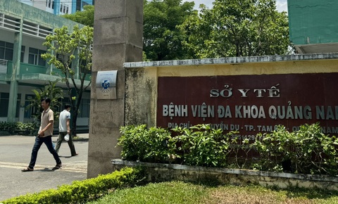 Chẩn đoán u nang buồng trứng bên phải nhưng bóc u trái: Yêu cầu báo cáo, xử nghiêm vi phạm nếu có- Ảnh 1. Bệnh viện Đa khoa Quảng Nam nơi có vụ việc siêu âm, chẩn đoán u nang buồng trứng phải nhưng phẫu thuật bóc u trái - Ảnh: LÊ TRUNG
