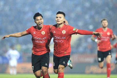 Đua vô địch V-League 2023-2024: CLB Nam Định sẽ gượng dậy?- Ảnh 2. Cơ hội bảo vệ ngôi vô địch V-League của CLB Công An Hà Nội mong manh - Ảnh: MINH ĐỨC