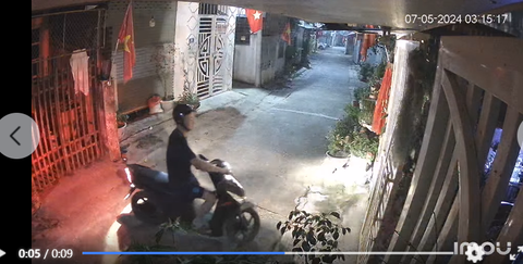 Anh Ka chạy xe đón khách vào 3h sáng 7-5 - Ảnh chụp màn hình Anh Ka chạy xe đón khách vào 3h sáng 7-5 - Ảnh chụp màn hình