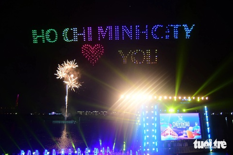 Lễ hội sông nước TP.HCM 2024: Đánh thức du lịch 'đô thị sông nước'- Ảnh 5. TP.HCM khẳng định vị thế đô thị sông nước với Lễ hội sông nước lần 2 - Ảnh: QUANG ĐỊNH