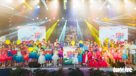 Lễ hội Thiếu nhi (Kids Fest) 2024 chính thức khai mạc và sẽ diễn ra trong 3 ngày từ ngày 31-5 đến ngày 2-6 tại khuôn viên Nhà Thiếu nhi TP.HCM (quận 3) - Ảnh: THANH HIỆP Lễ hội thiếu nhi 2024 còn diễn ra đến hết ngày 2-6 tại Nhà Thiếu nhi TP.HCM (quận 3) - Ảnh: THANH HIỆP