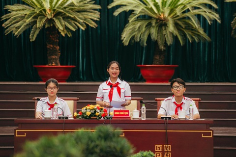 Thiếu nhi TP.HCM kỳ vọng chính quyền đầu tư cho giáo dục, môi trường- Ảnh 6. Các bạn nhỏ TP.HCM